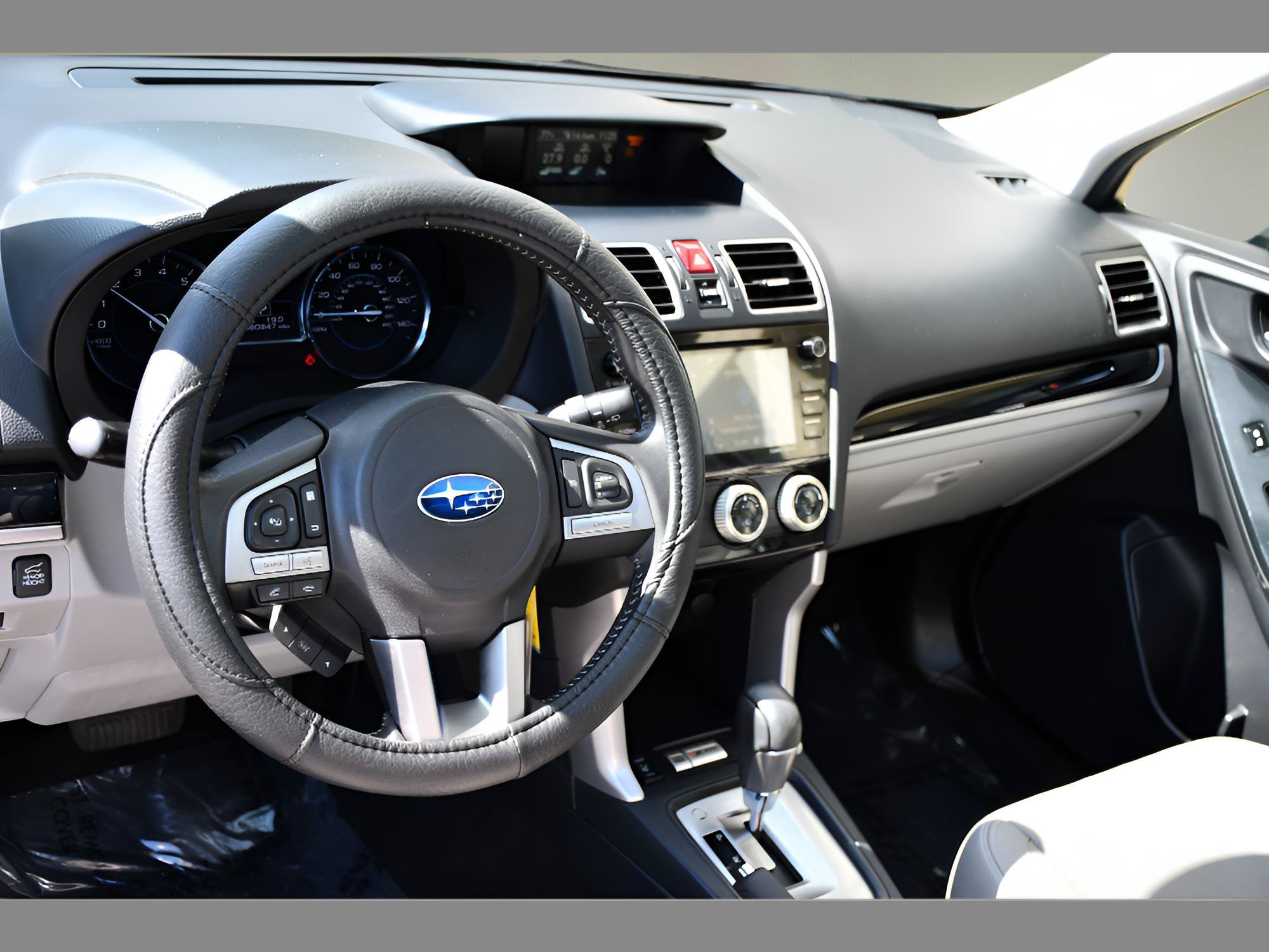 Used 2017 Subaru Forester 2.5i Limited AWD/4WD image 13