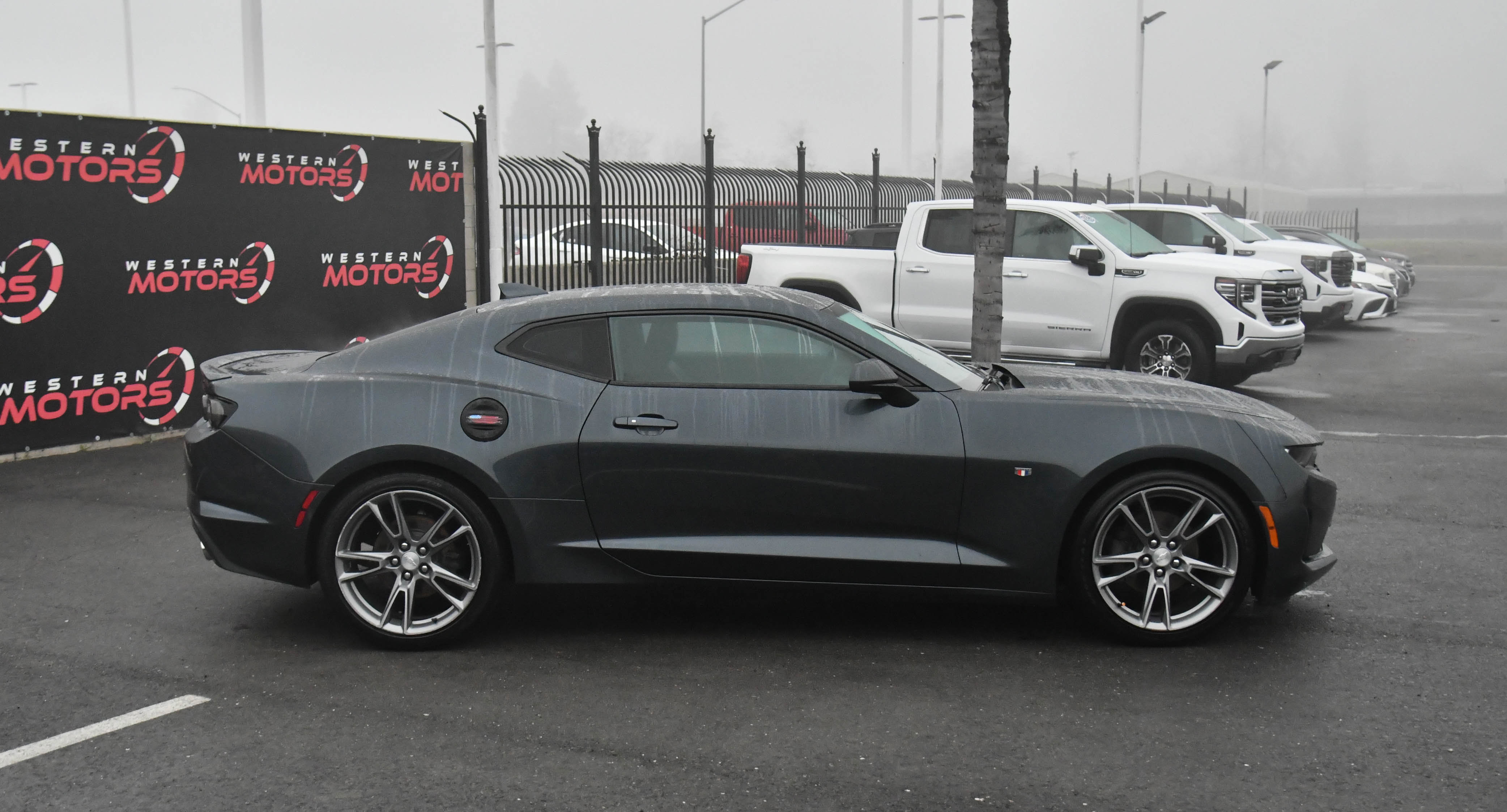 Used 2020 Chevrolet Camaro LT w/ RS Package image 9