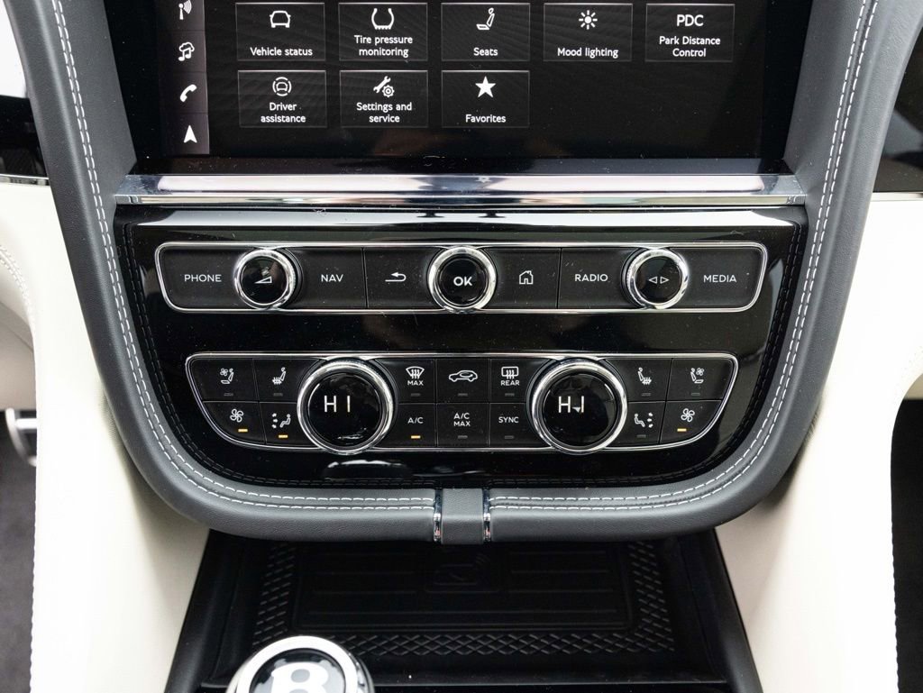 New 2026 Bentley Bentayga Speed AWD/4WD image 55