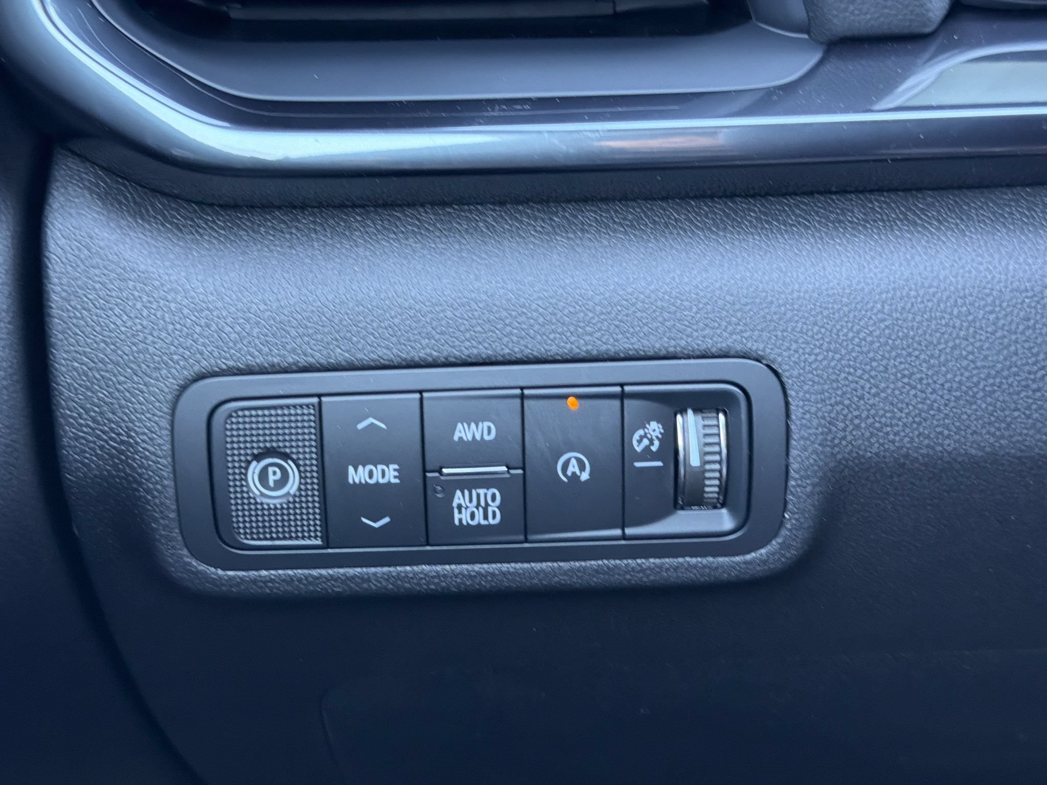 New 2027 GMC Terrain AT4 w/ Convenience Package III AWD/4WD image 11