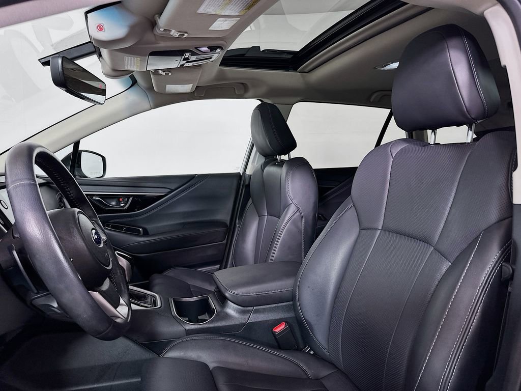Used 2022 Subaru Outback Limited image 8