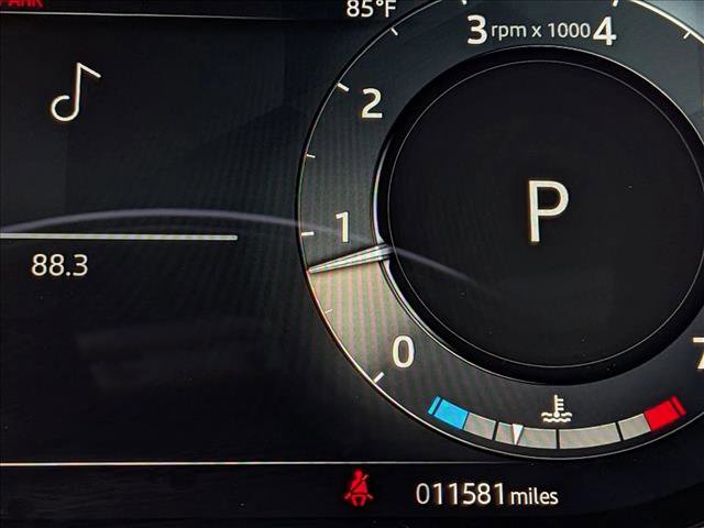 Used 2023 Land Rover Range Rover SE image 11