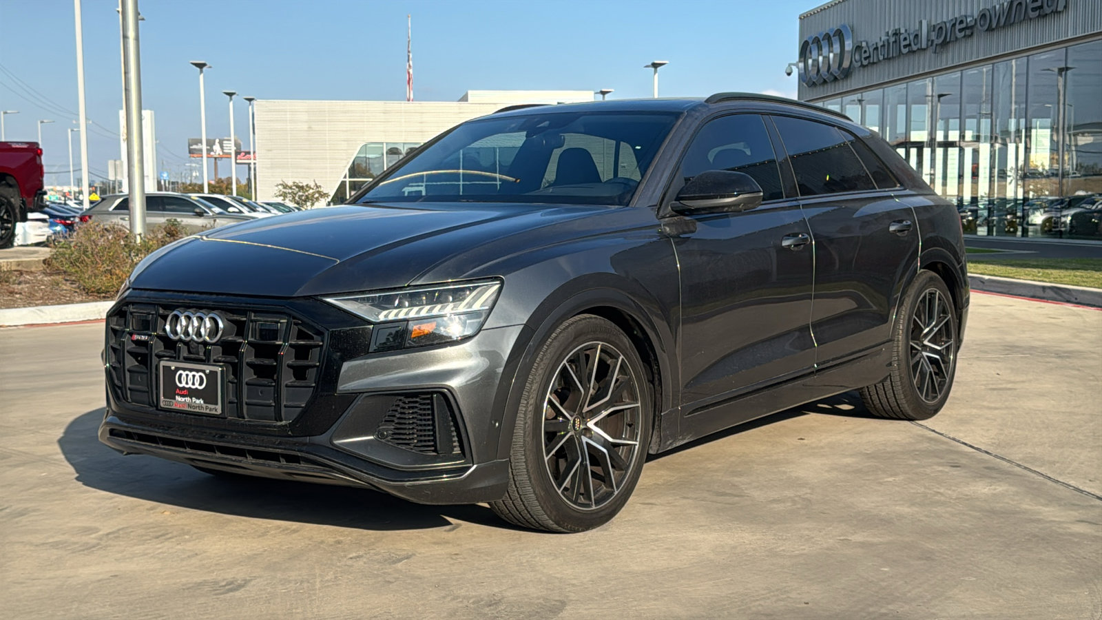 Used 2020 Audi SQ8 Prestige w/ Prestige Package image 3