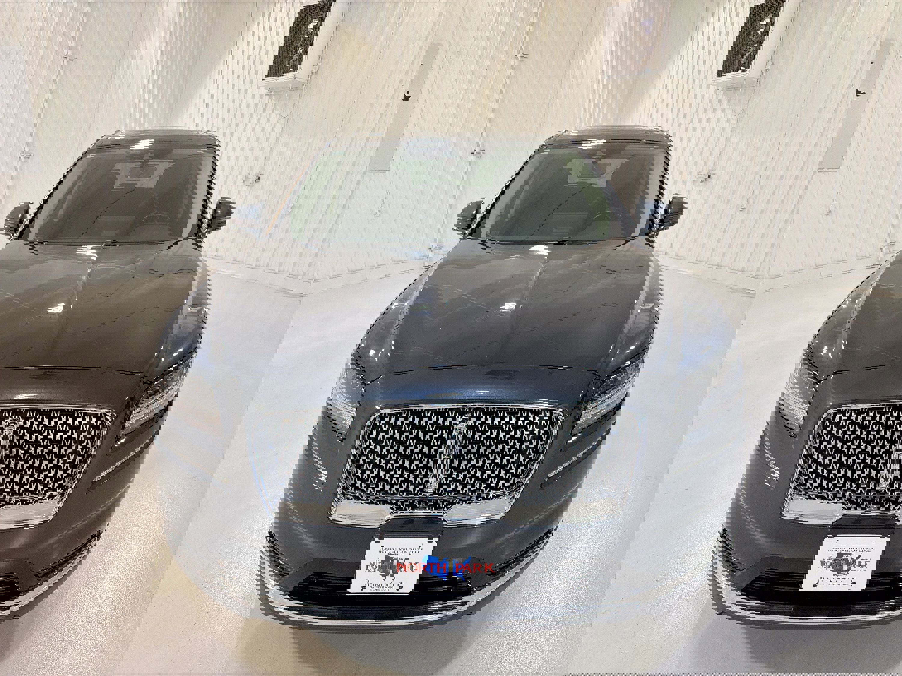 Used 2022 Lincoln Nautilus Reserve image 32