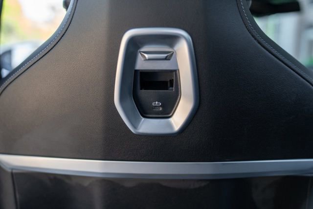 Used 2024 BMW i7 eDrive50 image 42