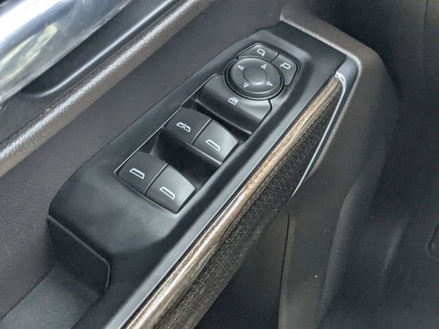 Used 2020 Chevrolet Silverado 1500 LT image 18