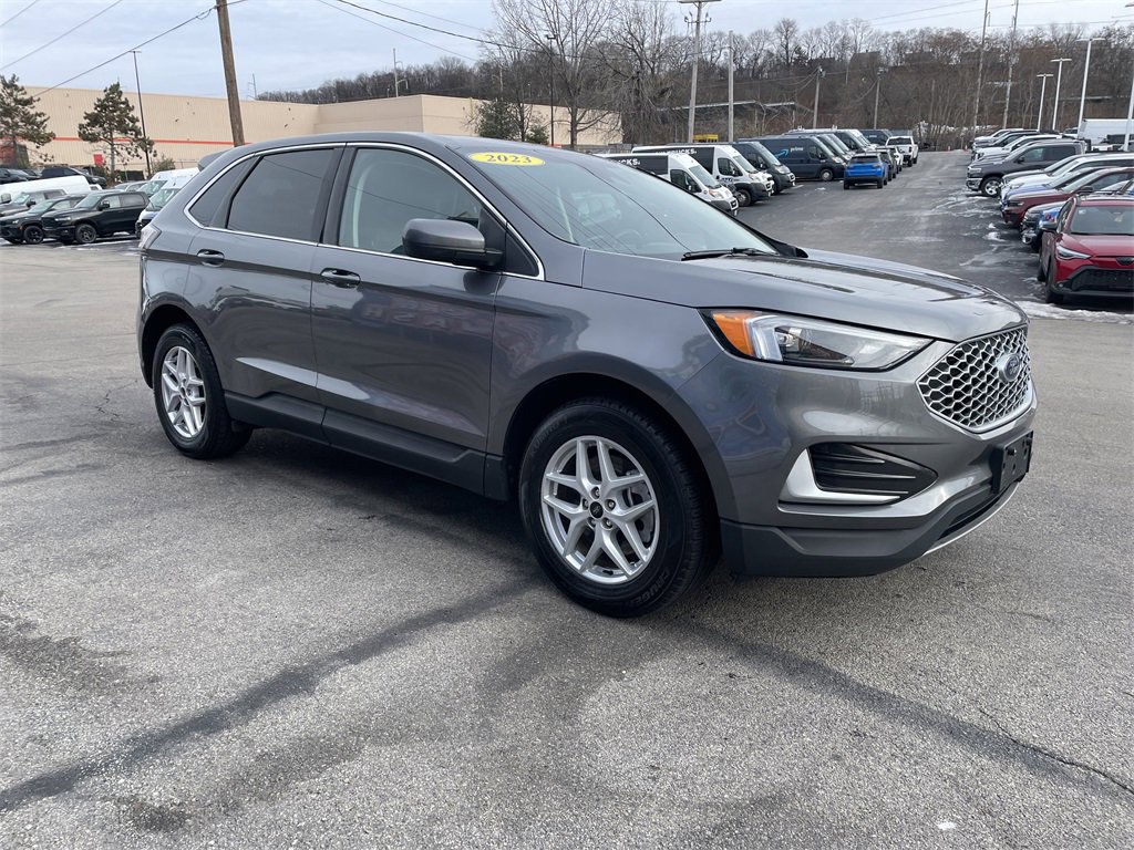 Used 2023 Ford Edge SEL image 6