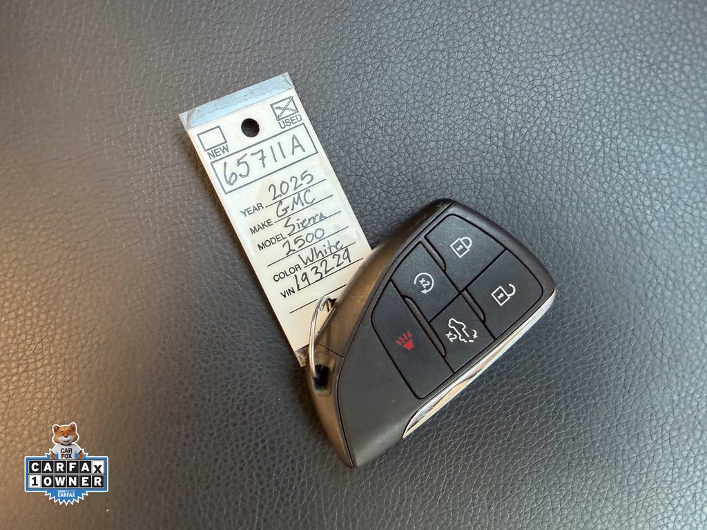 Used 2025 GMC Sierra 2500 AT4 w/ AT4 Premium Plus Package AWD/4WD image 44