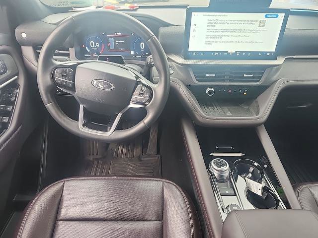 Certified 2025 Ford Explorer Platinum image 10