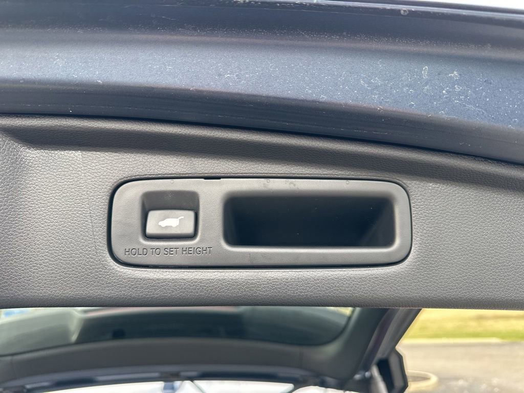 Used 2025 Honda CR-V Sport Touring image 13