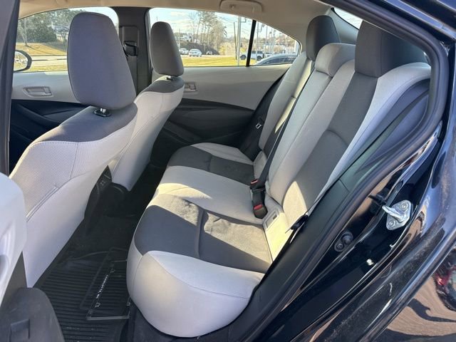 Used 2023 Toyota Corolla LE image 14