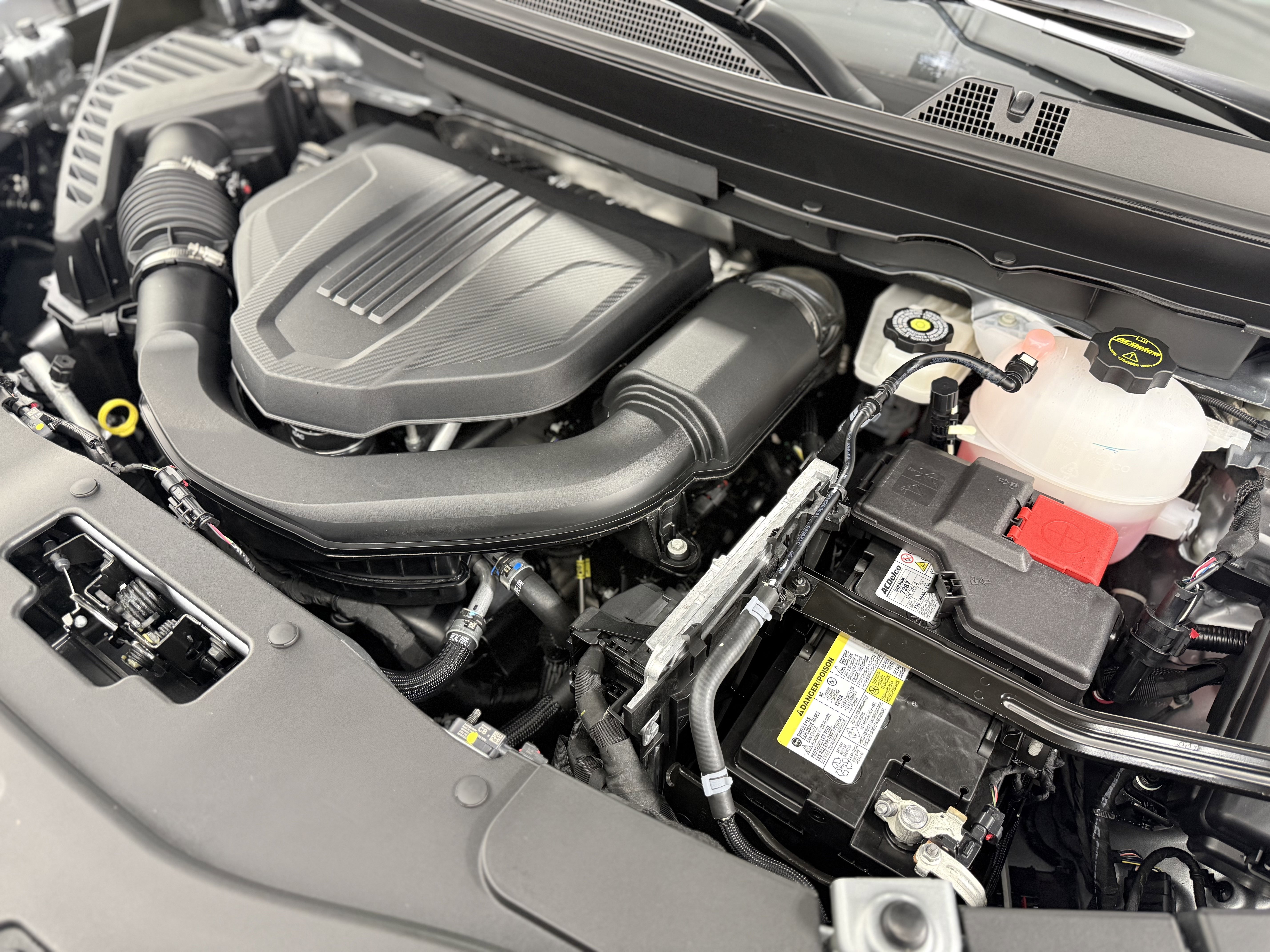 Used 2025 Chevrolet Traverse Z71 w/ Driver Confidence Package image 34