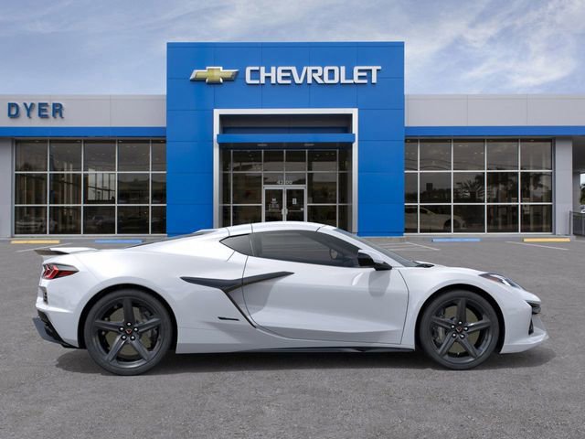 New 2025 Chevrolet Corvette E-Ray w/ Stealth Interior Trim Package AWD/4WD image 5