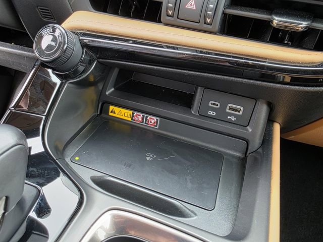 Used 2025 Lexus NX 250 FWD w/ Towing Package (2000 Lbs) image 20