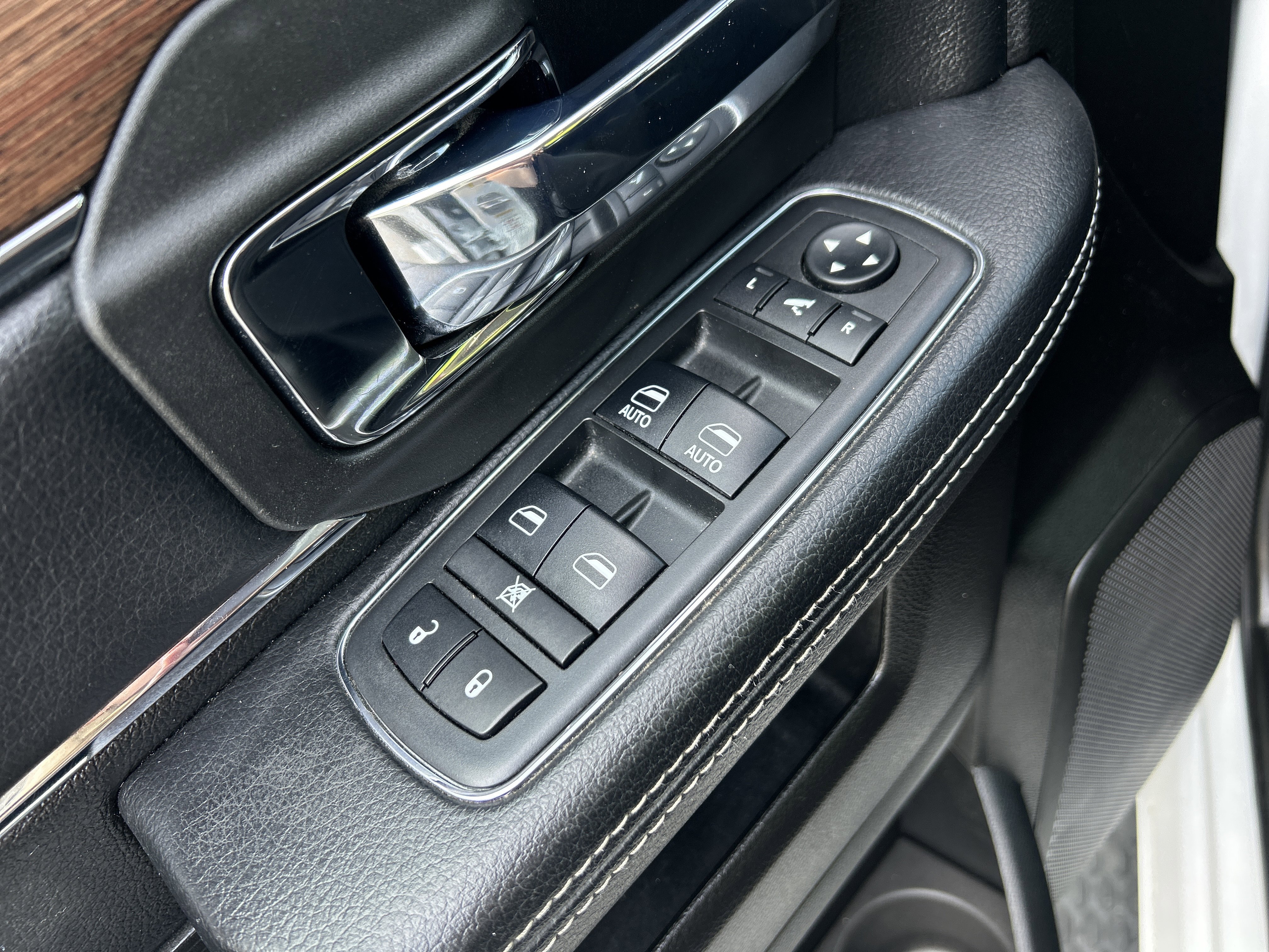 Used 2018 RAM 2500 Laramie w/ Off Road Package AWD/4WD image 23