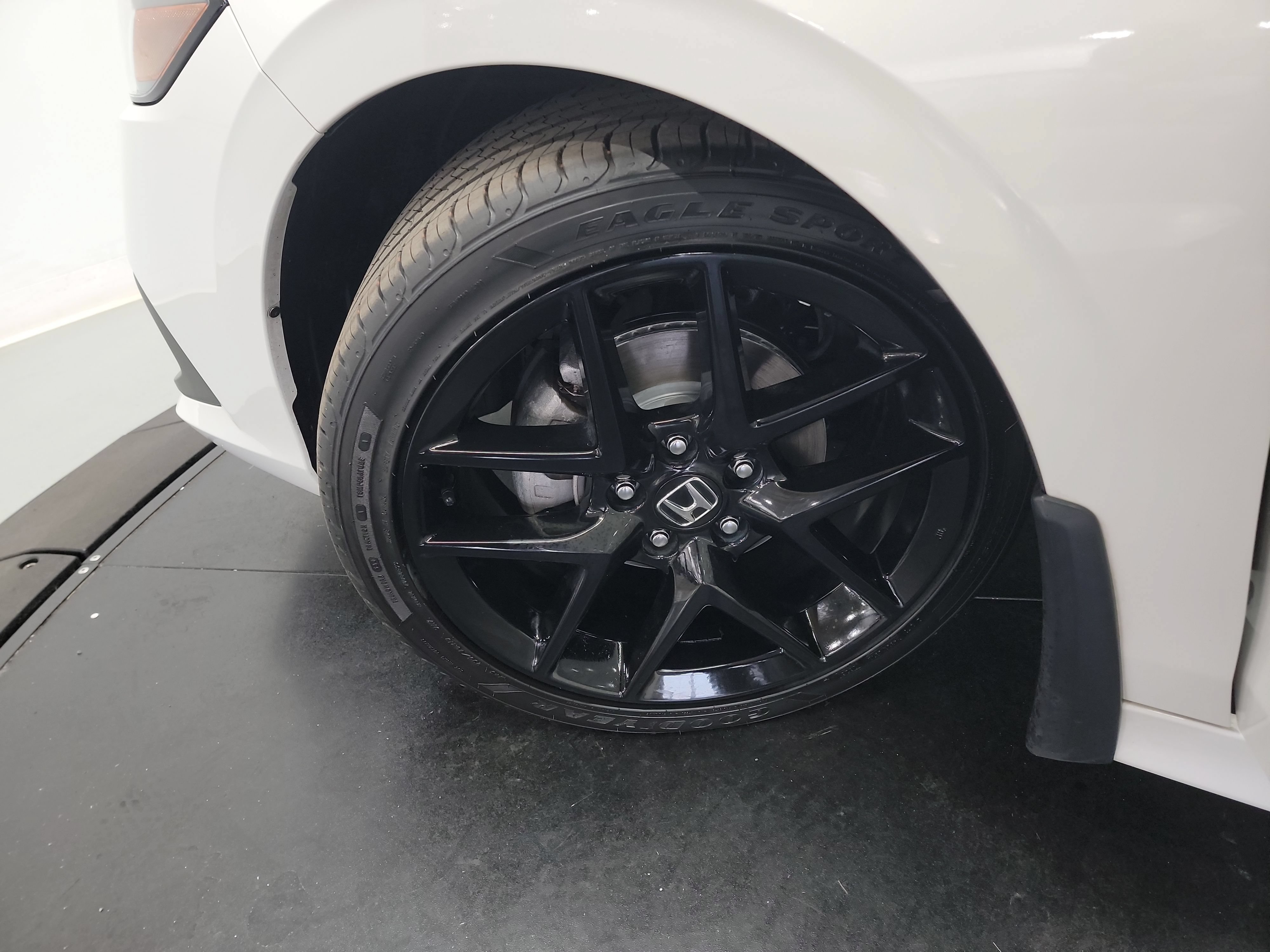 Used 2024 Honda Civic Sport image 29