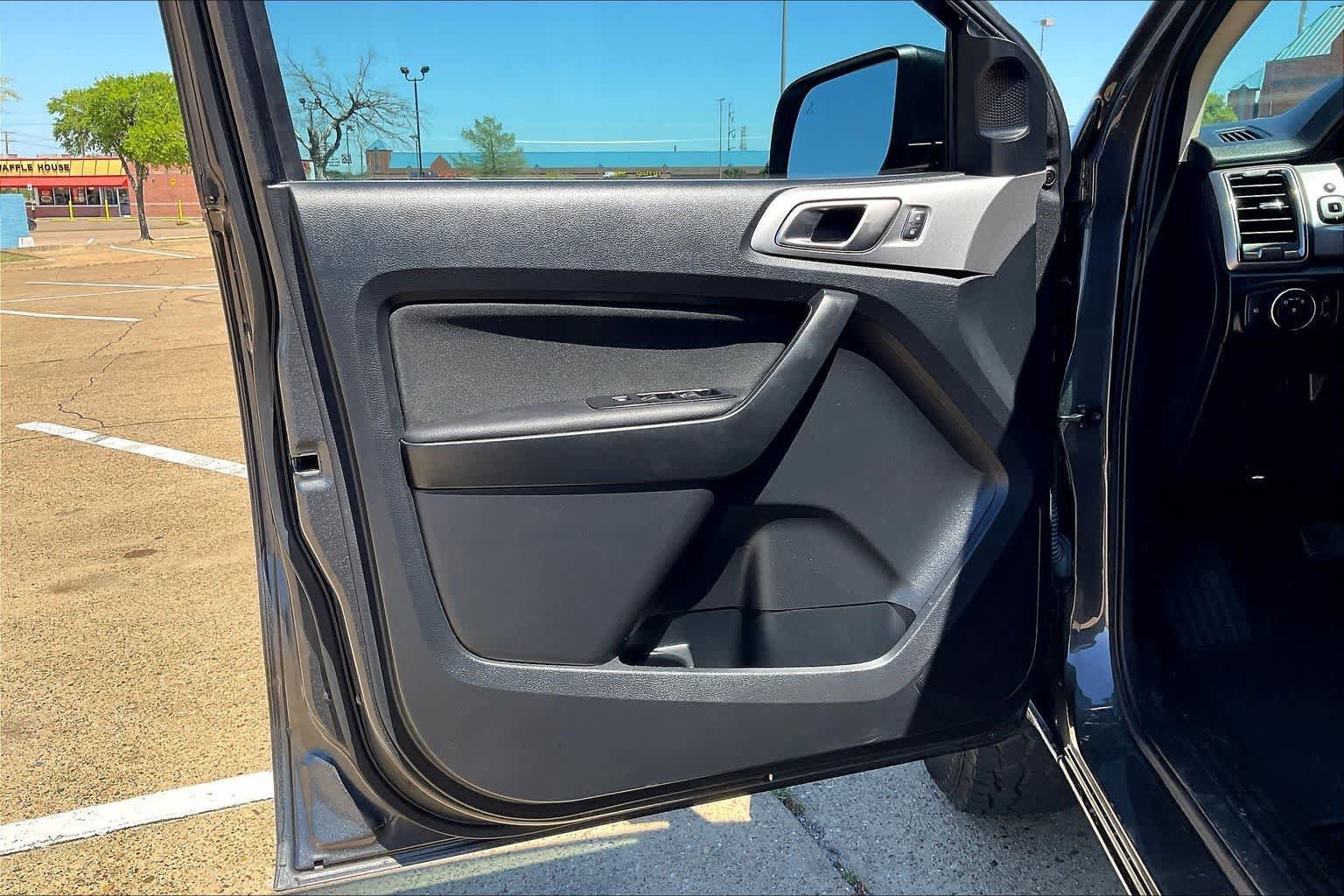 Used 2019 Ford Ranger XLT w/ Equipment Group 301A Mid image 27