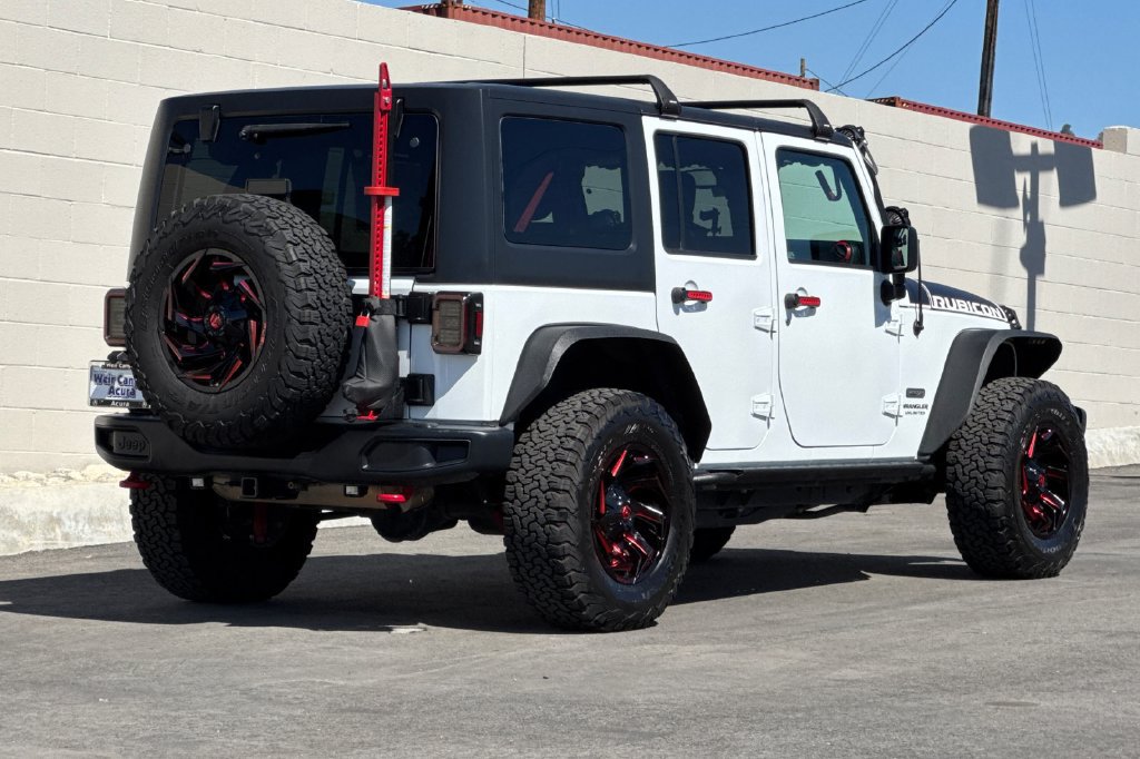 Used 2017 Jeep Wrangler Unlimited Rubicon AWD/4WD image 8