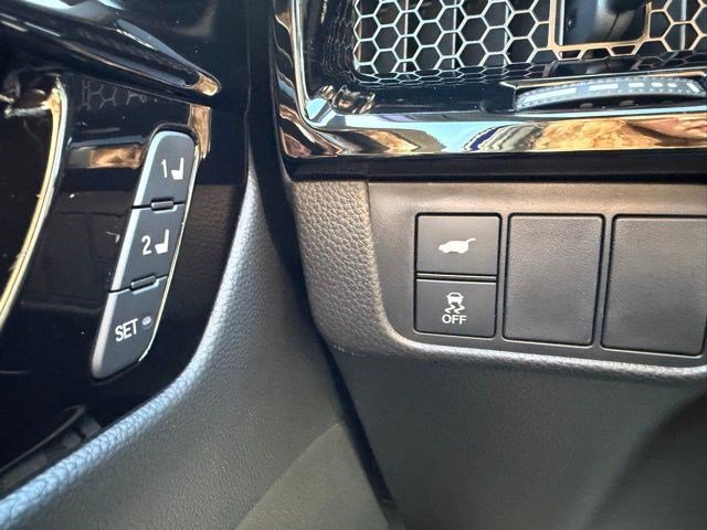 Used 2024 Honda CR-V Sport Touring image 28