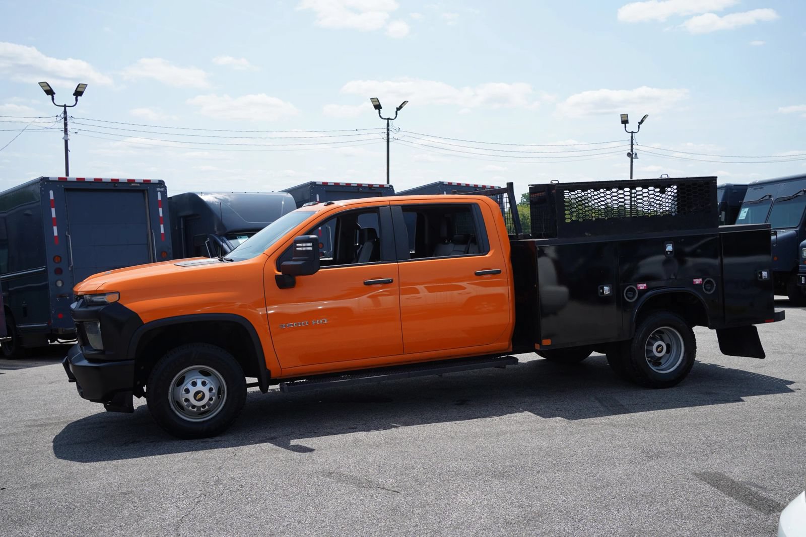 Used 2021 Chevrolet Silverado 3500 W/T w/ WT Convenience Package AWD/4WD image 3