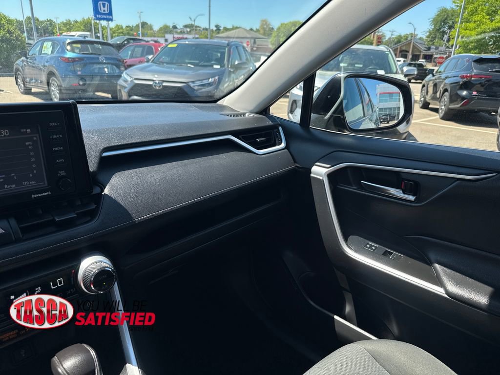 Used 2022 Toyota RAV4 XLE w/ Convenience Package AWD/4WD image 29