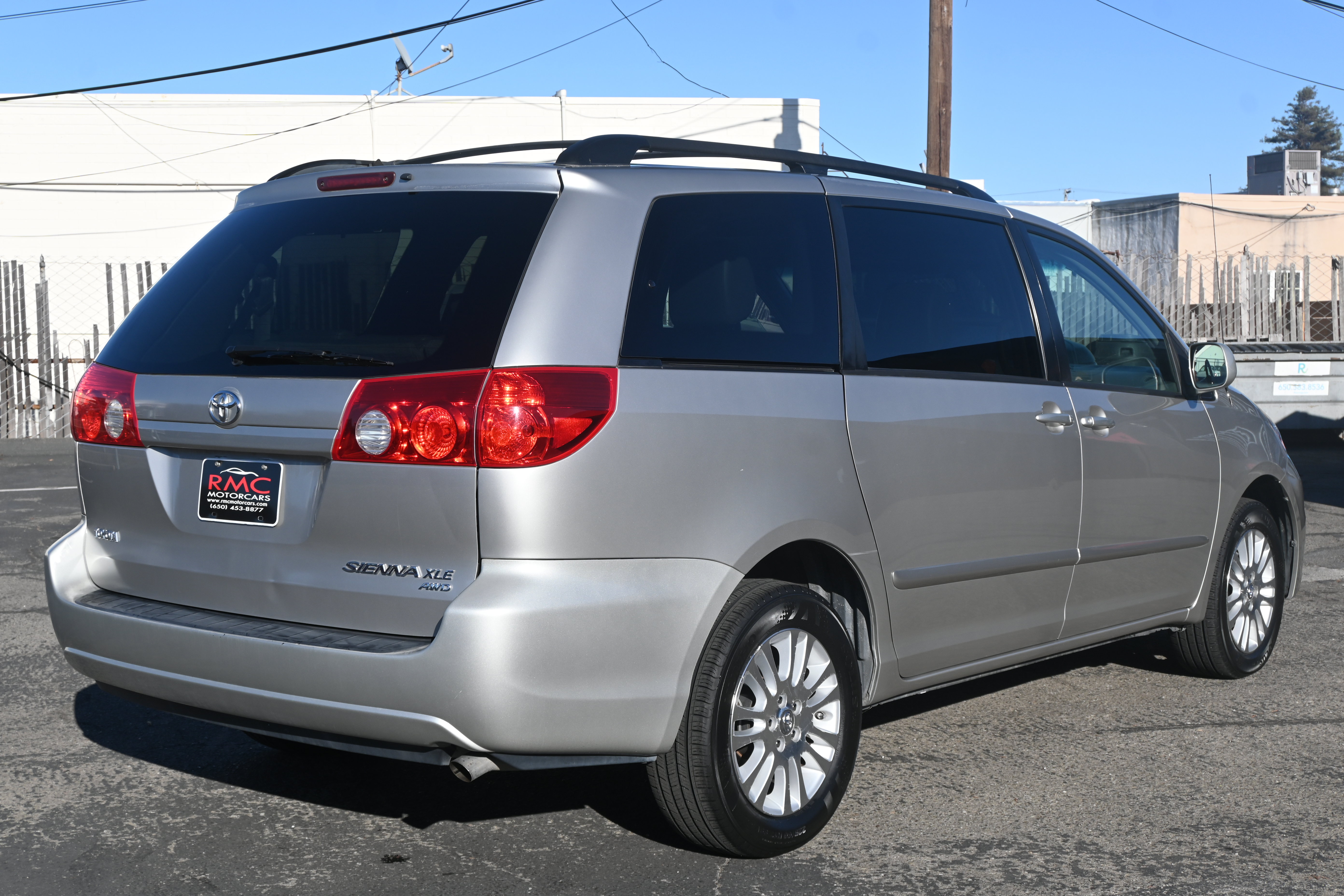 Used 2010 Toyota Sienna AWD image 7