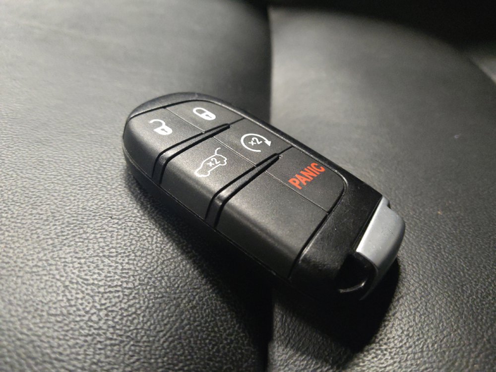 Used 2019 Jeep Grand Cherokee Limited RWD image 32