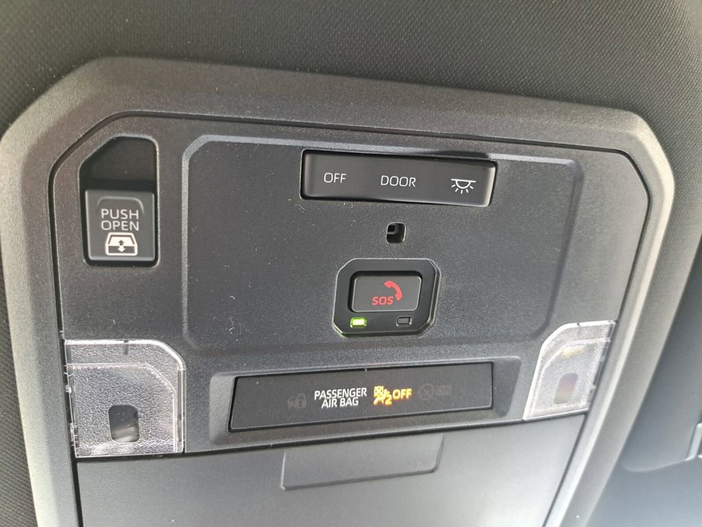 New 2026 Toyota Tundra Limited image 18