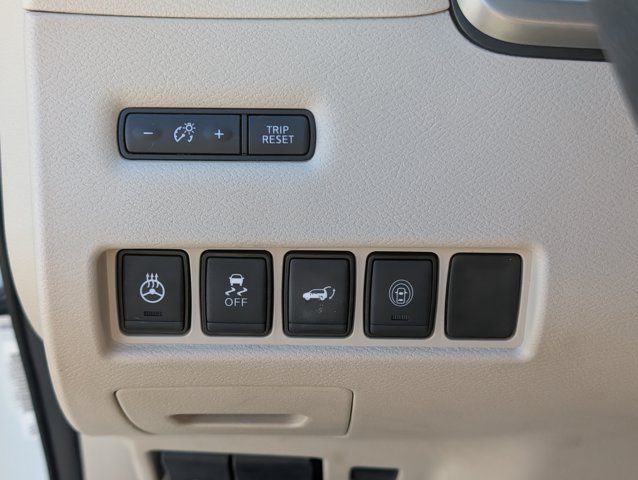 Used 2019 Nissan Murano Platinum w/ Cargo Package FWD image 17