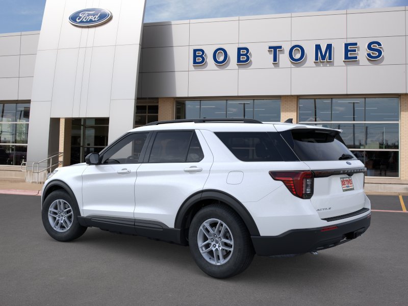 New 2026 Ford Explorer Active AWD/4WD image 4