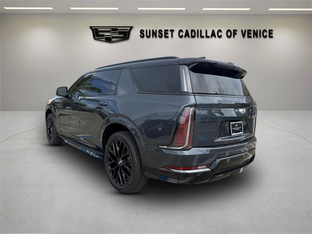 New 2026 Cadillac Escalade IQL Sport 2 w/ LPO, ONYX Package AWD/4WD image 5