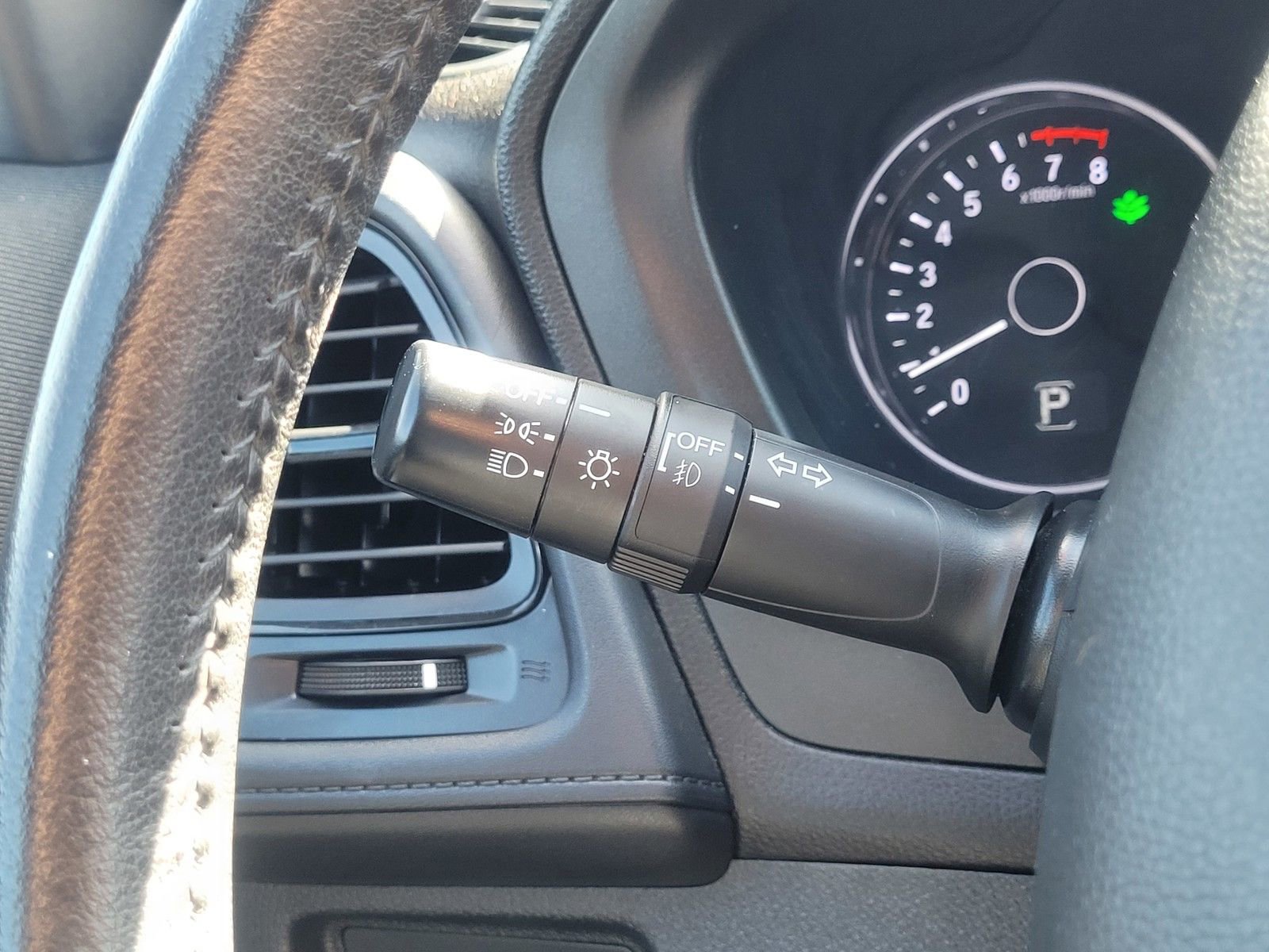 Used 2021 Honda HR-V Sport image 22