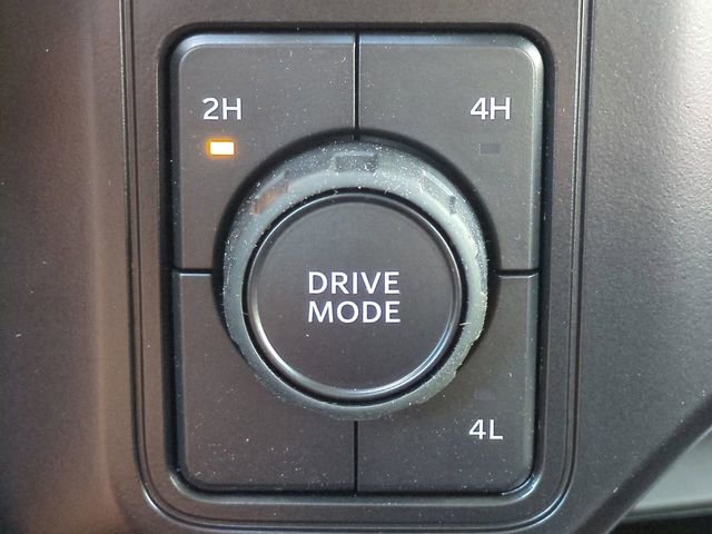 New 2026 Ford F250 Lariat w/ Black Appearance Package image 27