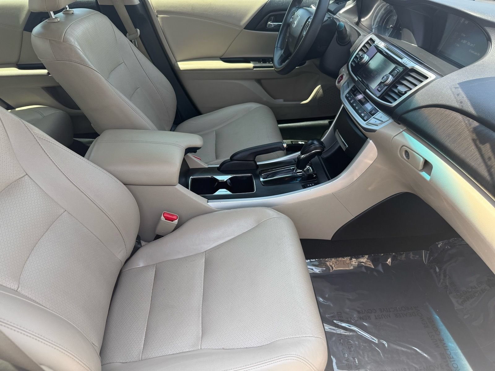 Used 2015 Honda Accord EX-L image 29