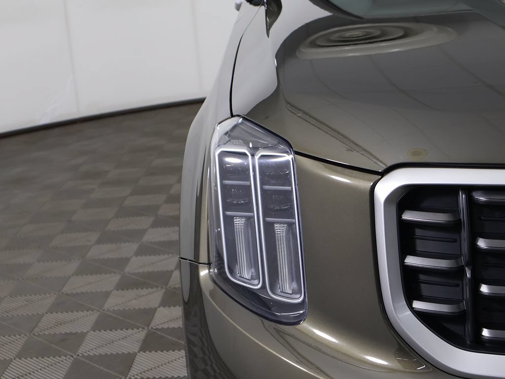 Used 2024 Kia Telluride SX Prestige AWD/4WD image 19