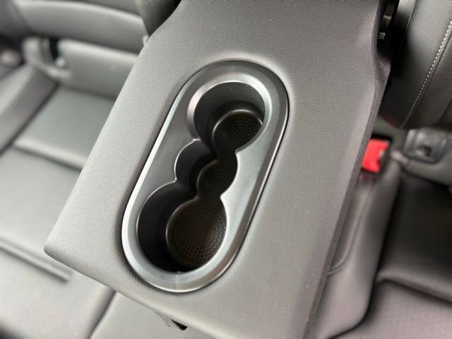 Used 2017 Volkswagen Golf Wolfsburg Edition image 16