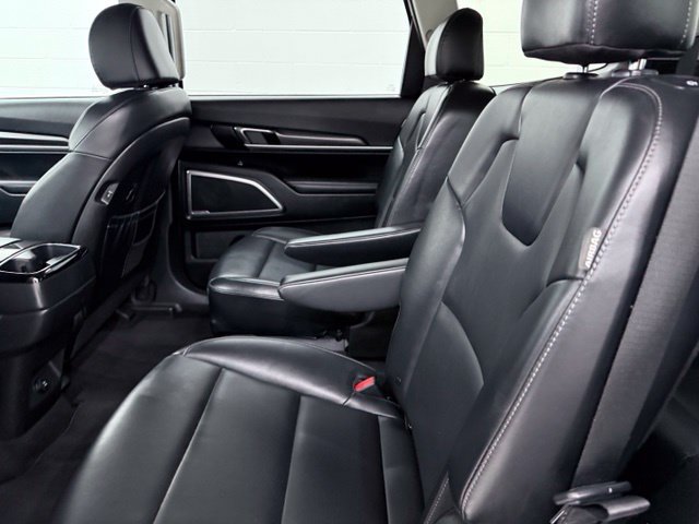Used 2025 Kia Telluride S AWD/4WD image 21