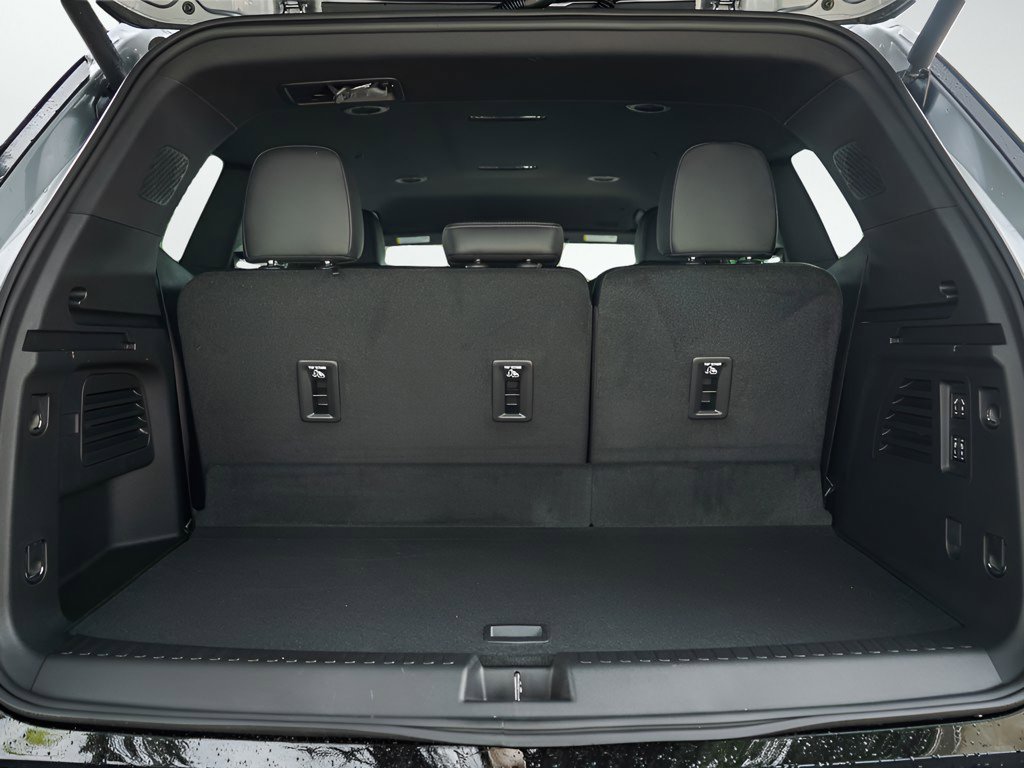 New 2026 Buick Enclave Sport Touring w/ Power Package image 8