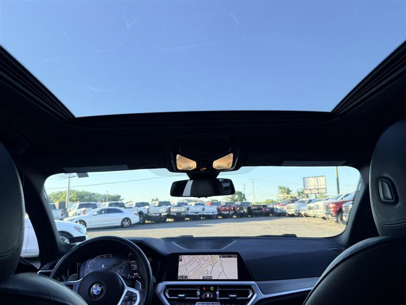 Used 2019 BMW 330i xDrive Sedan w/ M Sport Package AWD/4WD image 23
