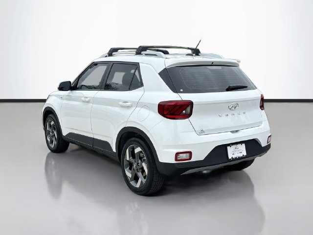 New 2026 Hyundai Venue SEL FWD image 5