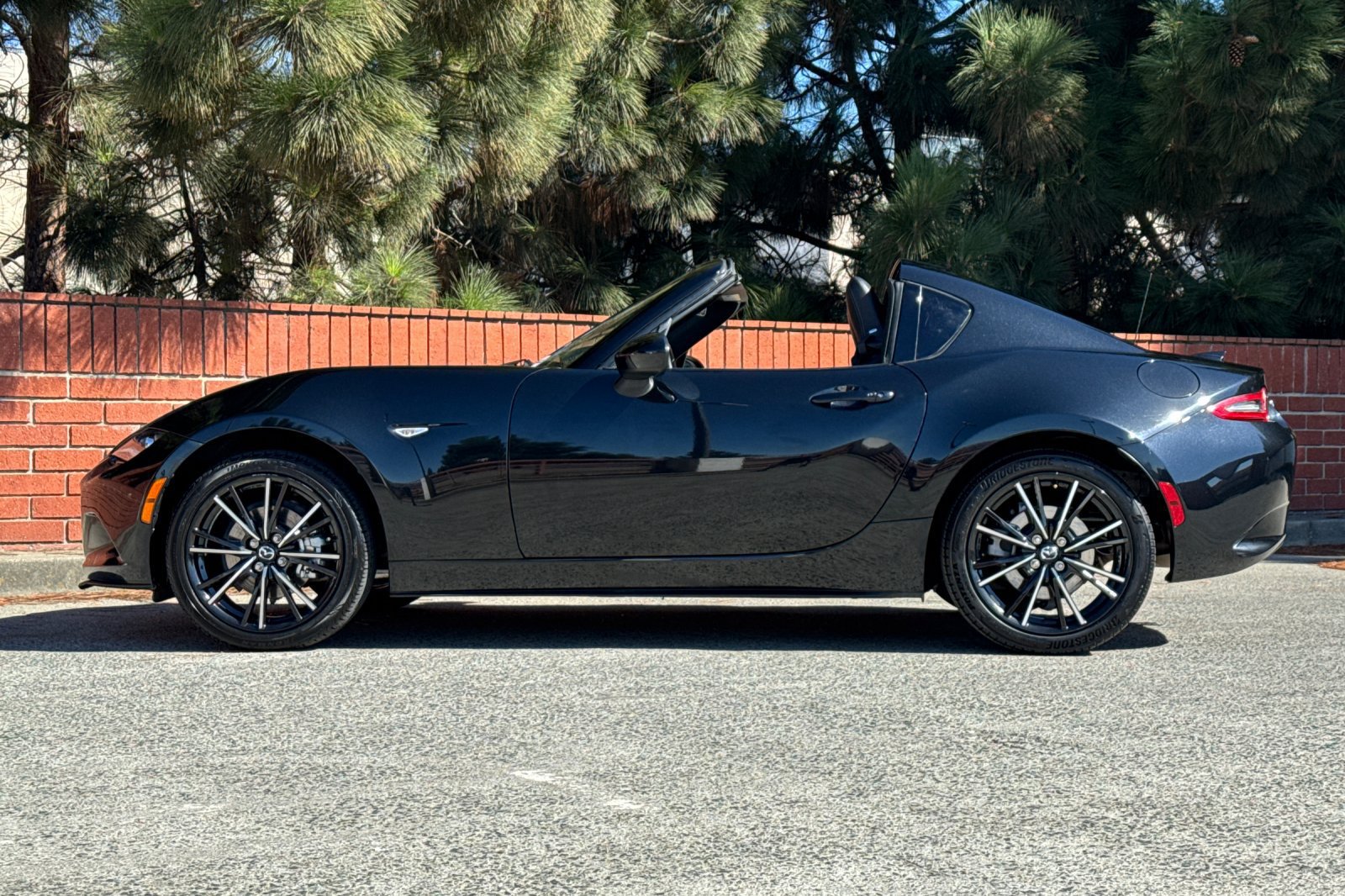 Used 2025 MAZDA MX-5 Miata RF Grand Touring RWD image 7