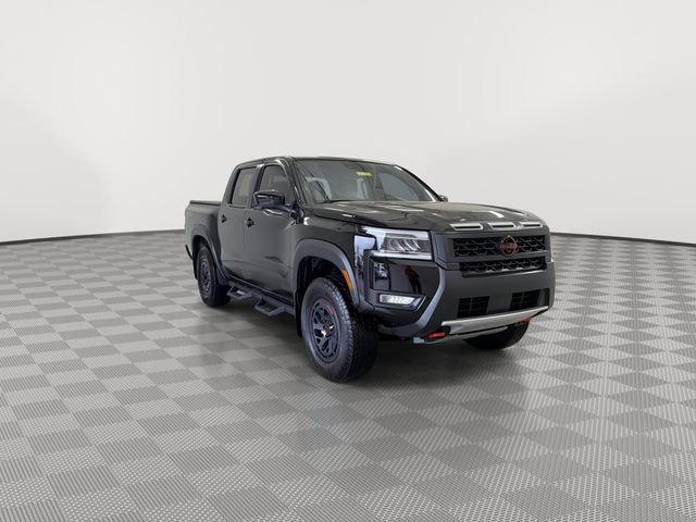 Used 2025 Nissan Frontier PRO-4X w/ Pro Convenience Package image 2