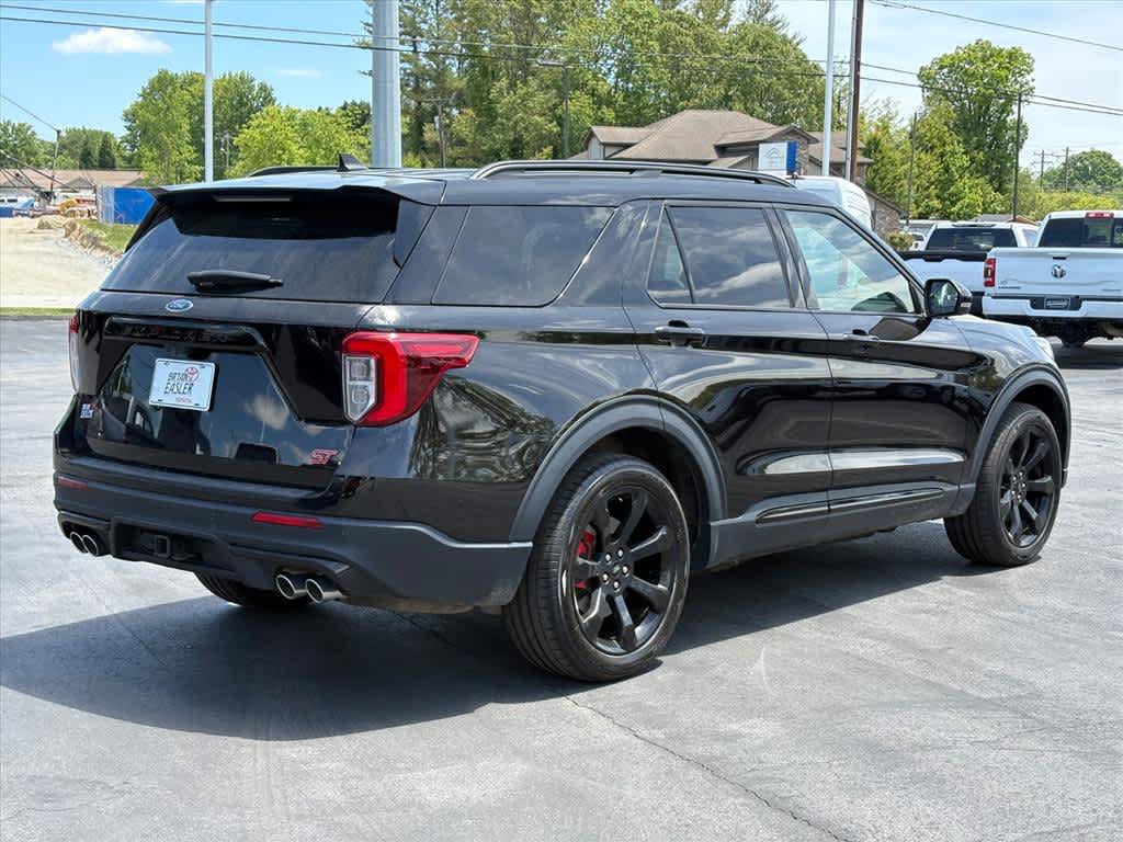 Used 2023 Ford Explorer ST w/ Equipment Group 401A AWD/4WD image 3