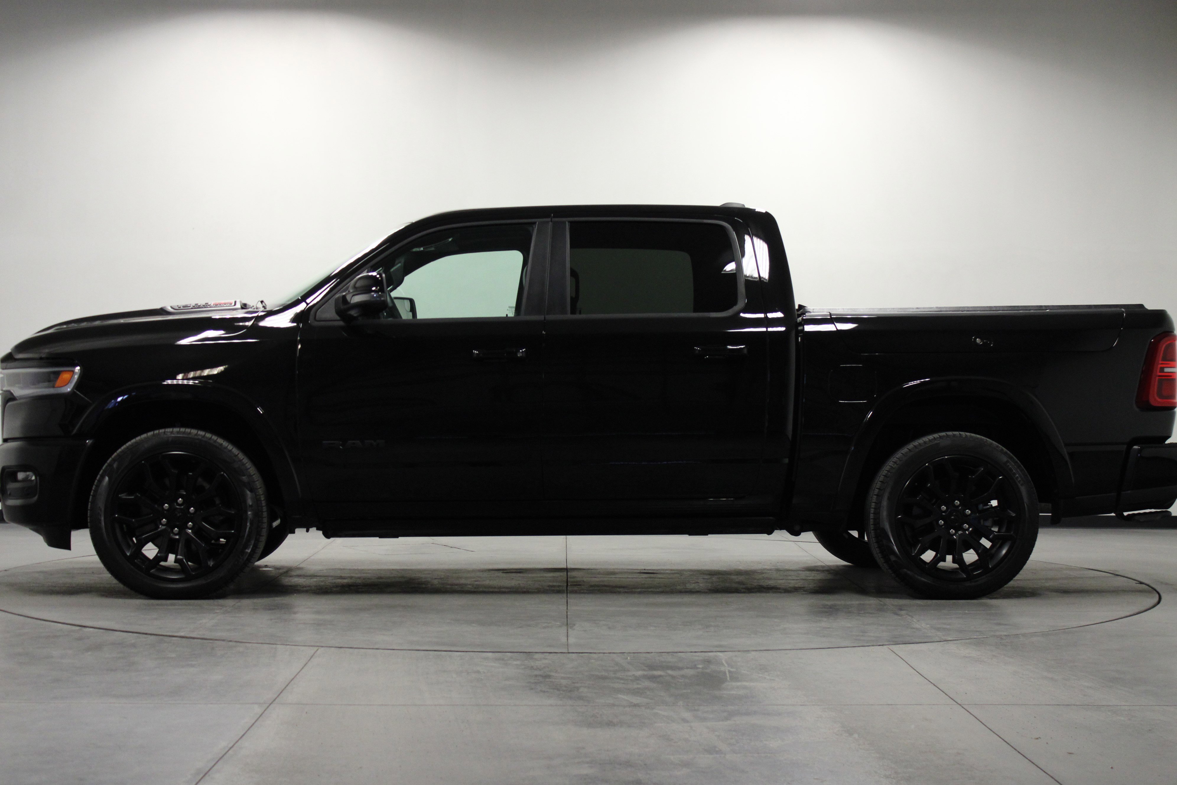 Used 2026 RAM 1500 Limited image 7