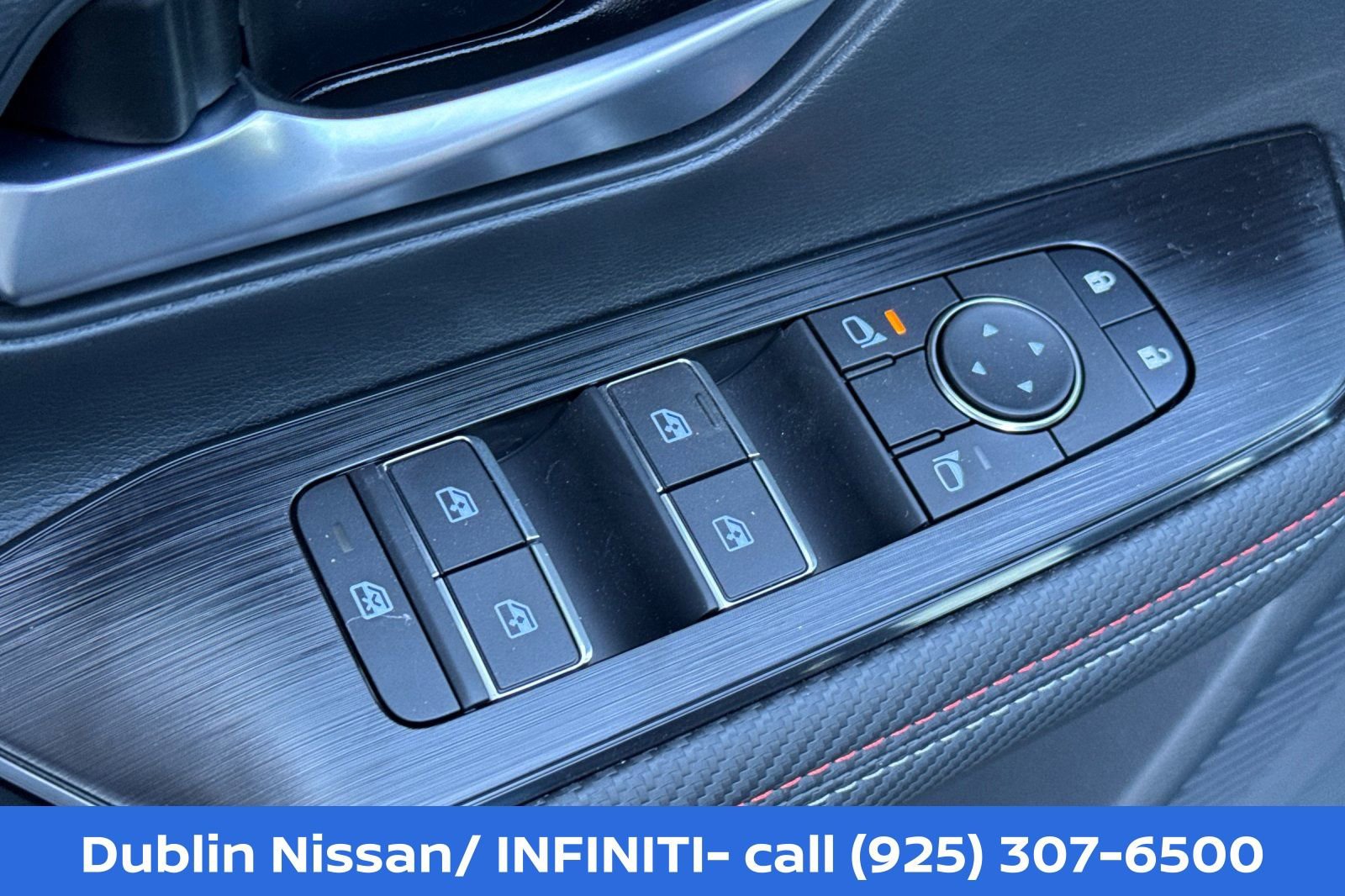 New 2026 Nissan Kicks SR w/ Cold Weather Package AWD/4WD image 13