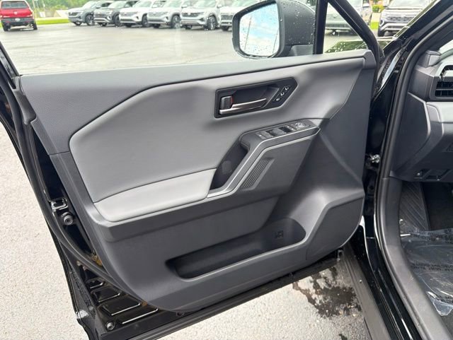 New 2026 Toyota RAV4 XSE AWD/4WD image 38
