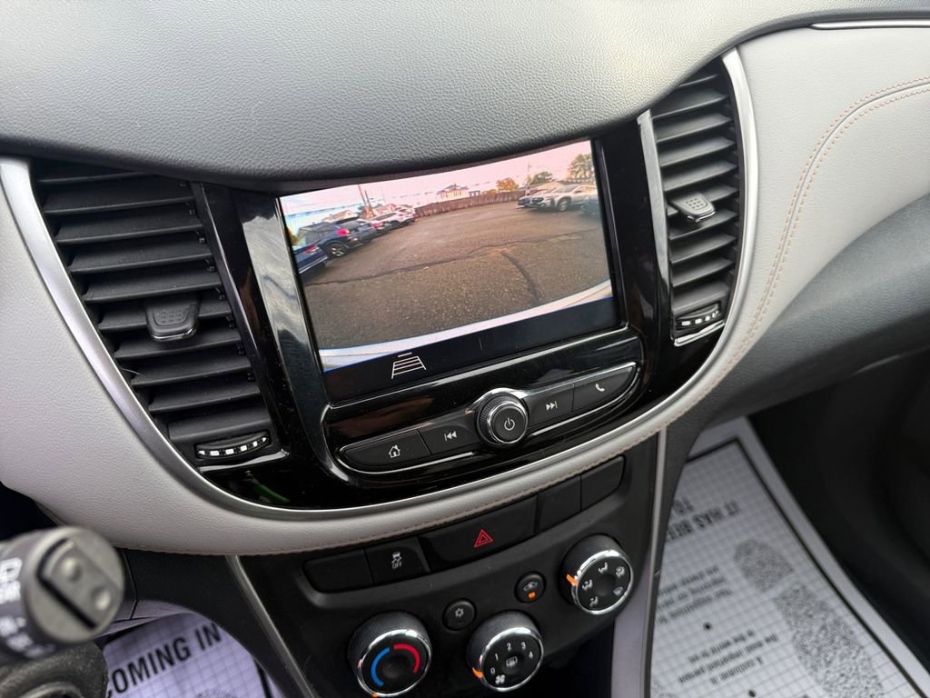 Used 2022 Chevrolet Trax LS w/ Tint and Cruise Package image 27