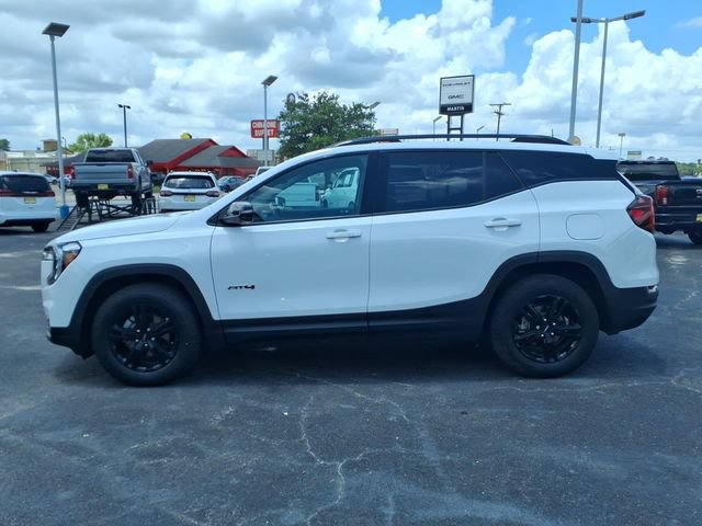 Used 2024 GMC Terrain AT4 w/ Tech Package AWD/4WD image 8