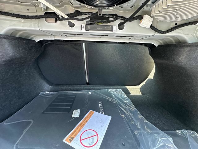 New 2026 Nissan Sentra SL w/ Floor Mat Package FWD image 16