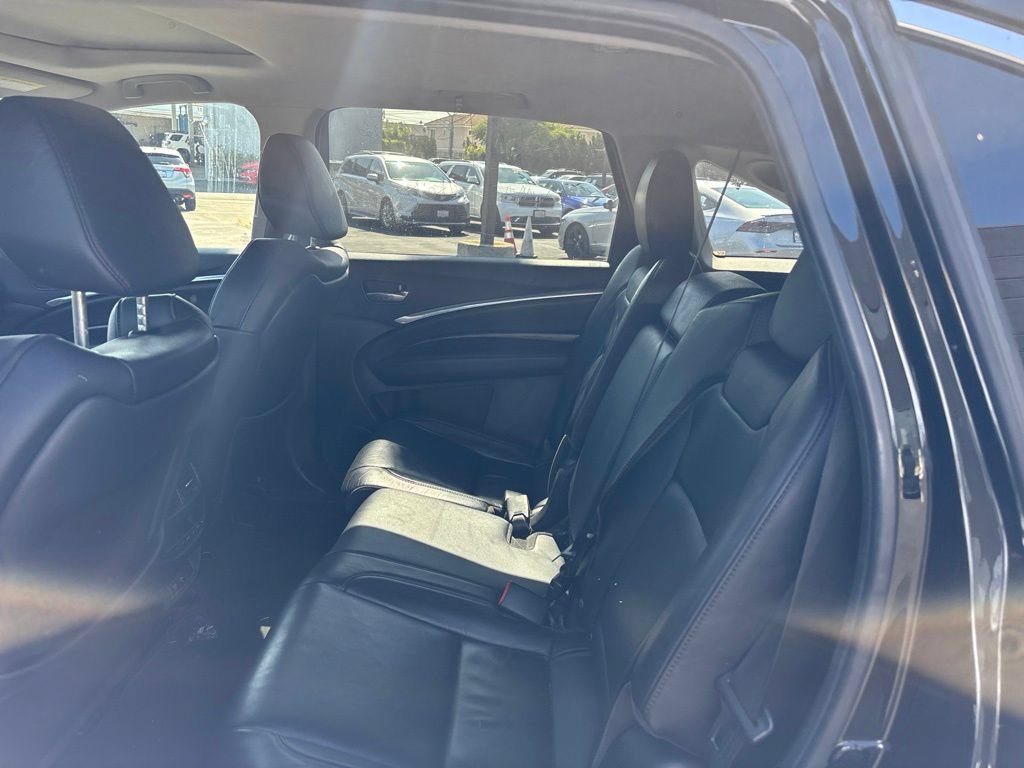 Used 2017 Acura MDX w/ Technology Package FWD image 13